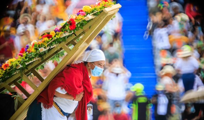 Con el Desfile de Silleteros termina la Feria de las Flores 2022