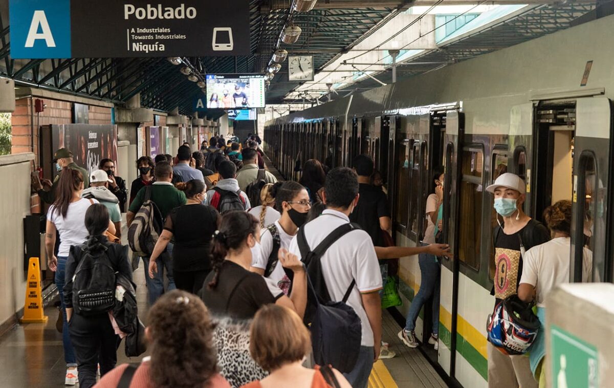 tapabocas en el sistema Metro de Medellín?