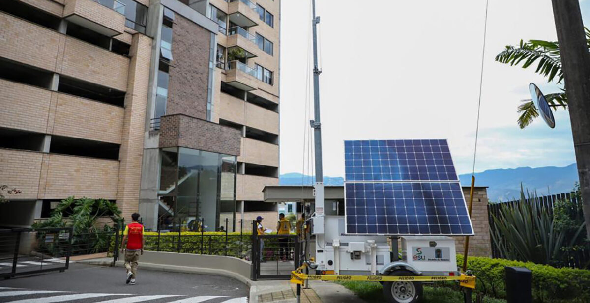 Cierre de vía en El Poblado por la contingencia del Continental Towers