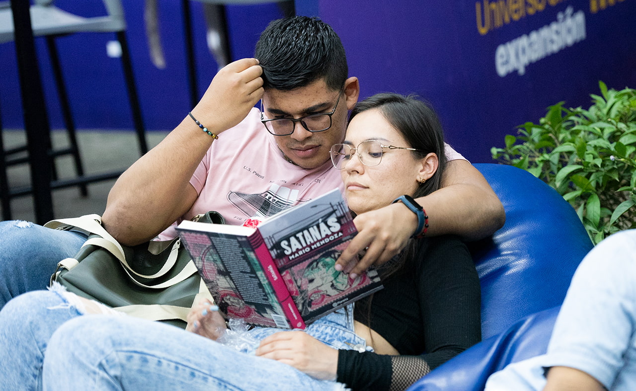 Fiesta del Libro RíoLeo 2022 en Rionegro