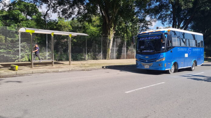 Rutas intermunicipales del Oriente de Antioquia ya pueden descargar pasajeros en la avenida del Ferrocarril en Medellín