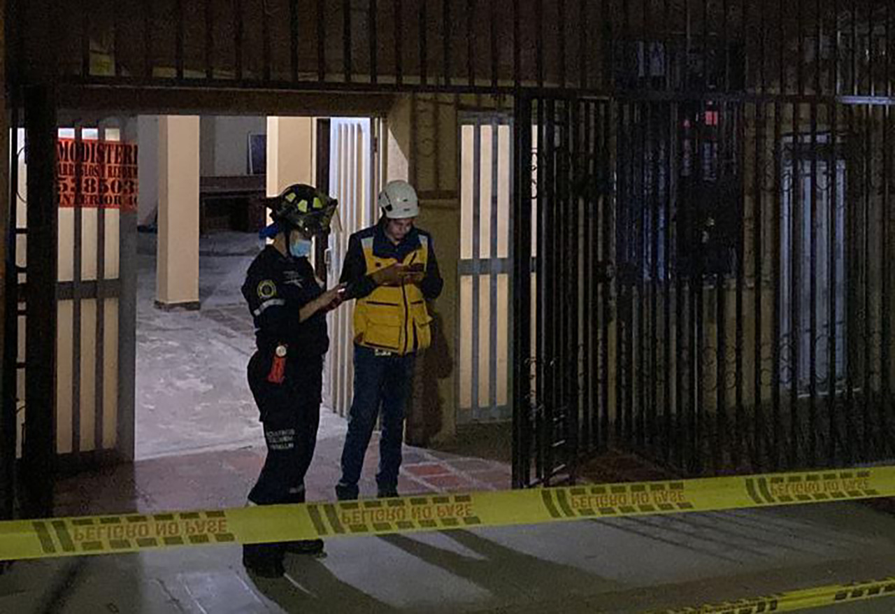 Se ampliaron las recomendaciones de evacuación preventiva a locales comerciales y otra vivienda en el barrio Boston