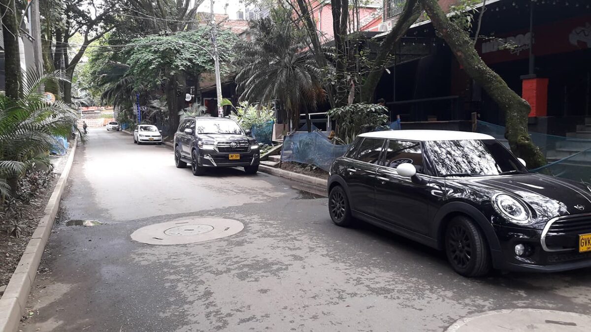 Siguen andenes en el parque Lleras