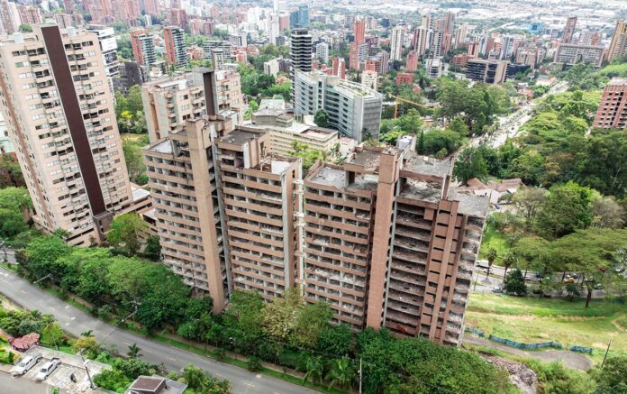 Top 10 de los edificios enfermos en Medellín
