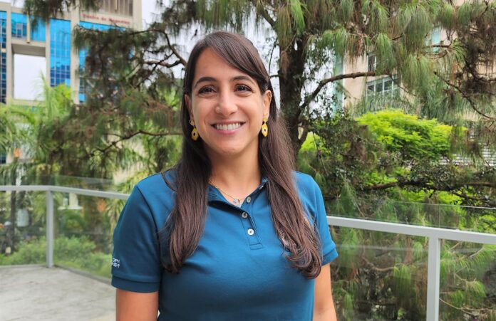 Luz María Martínez Sierra, egresada del colegio La Enseñanza, estudia en la NASA