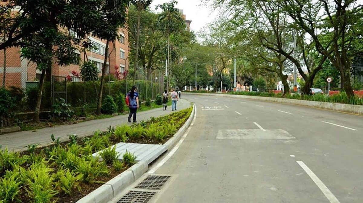 Tramo 2B de Metroplús en Envigado, entre las calles 21 sur y 25B sur Se habilitó
