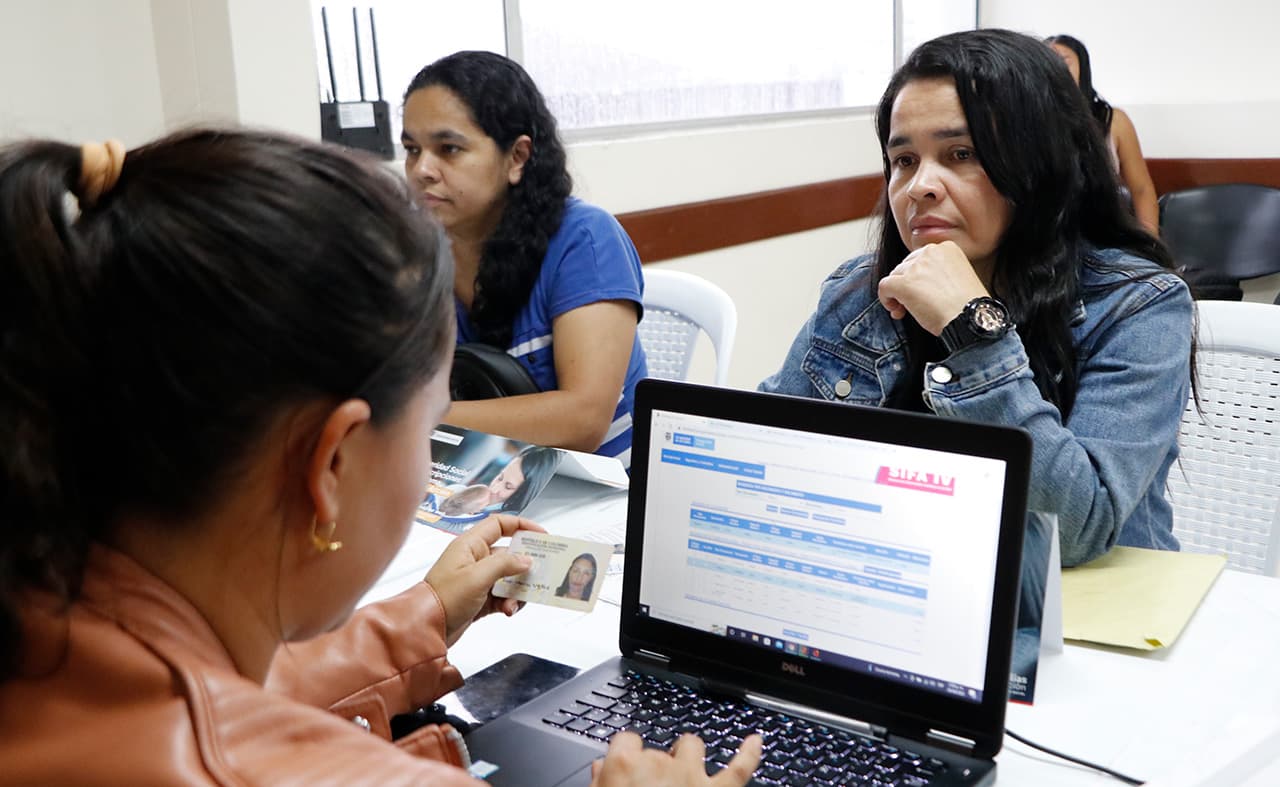 inscripción al programa Familias en Acción para apoyos económicos en Medellín