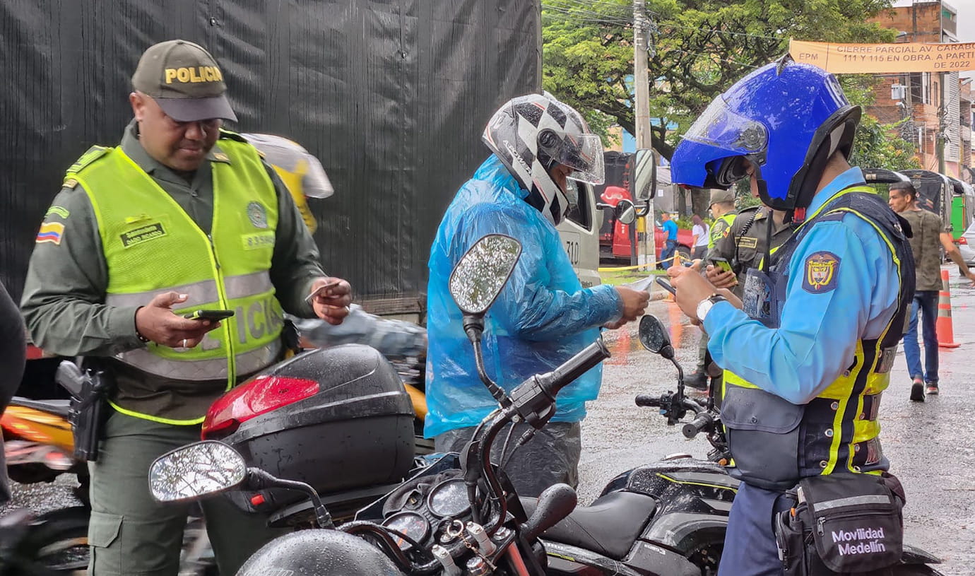 Controles de movilidad en El Poblado
