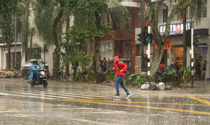 En Colombia diciembre llegará con las lluvias más fuertes en 30 años