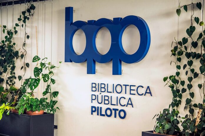 La Biblioteca P Blica Piloto De Medell N Siete D Cadas Iluminadas