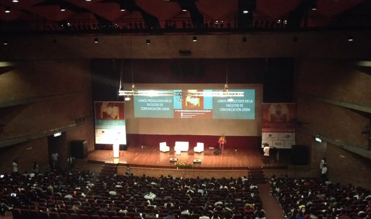Universidad de Medellín “Inspirar para crear. Crear para inspirar” Comunicación disruptiva que inspira