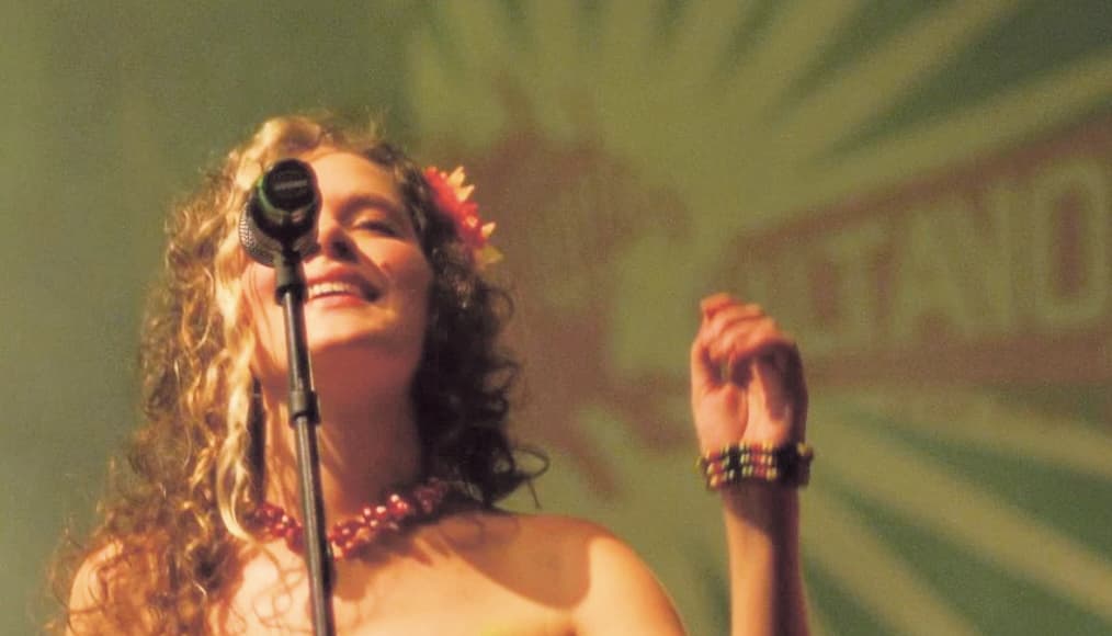 La Cosecha, un concierto con Carolina Ferrer