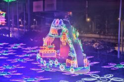 El alumbrado navideño de Medellín extenderá su horario