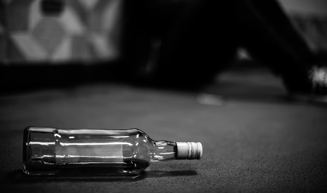El Invima recomienda no consumir tres marcas de licor, en Colombia. ¿Cuáles son?