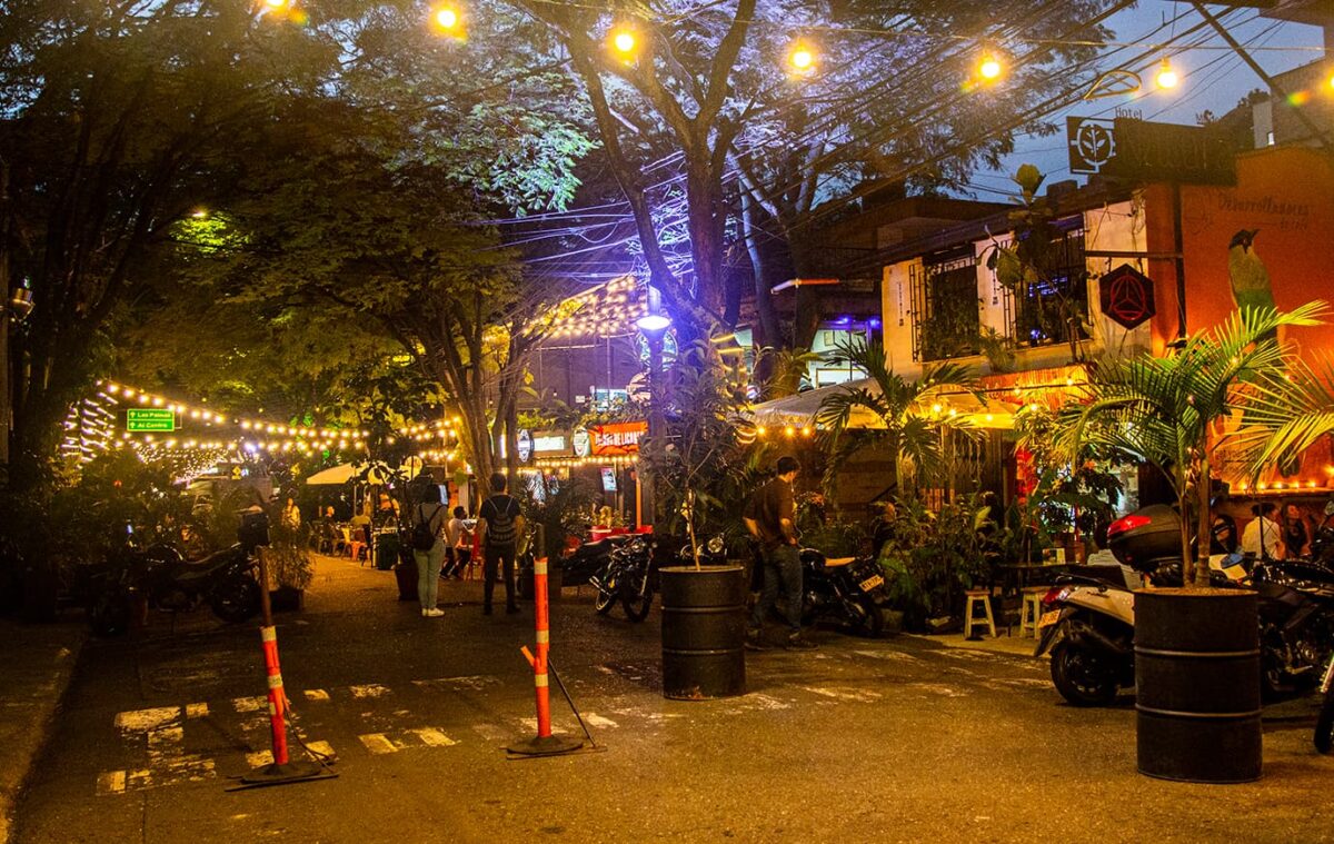 Extensión de horarios de bares y discotecas, en Medellín