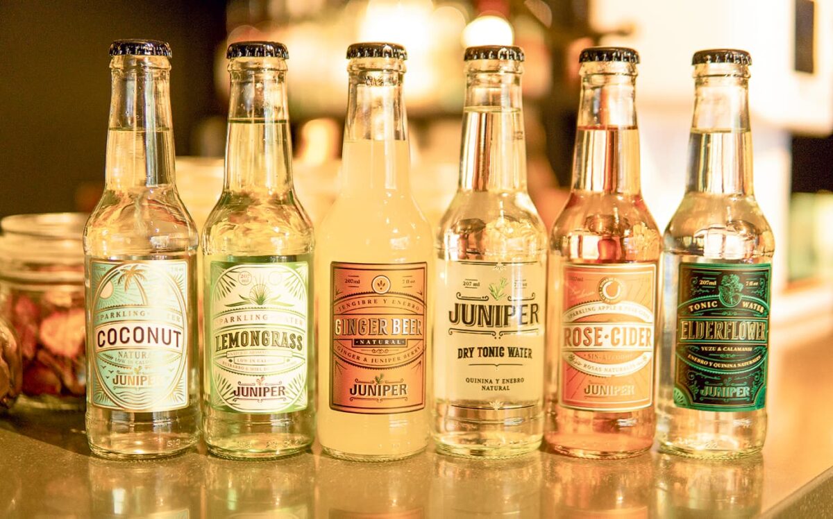 La historia de Juniper, un emprendimiento local de aguas tónicas y cocteles embotellados