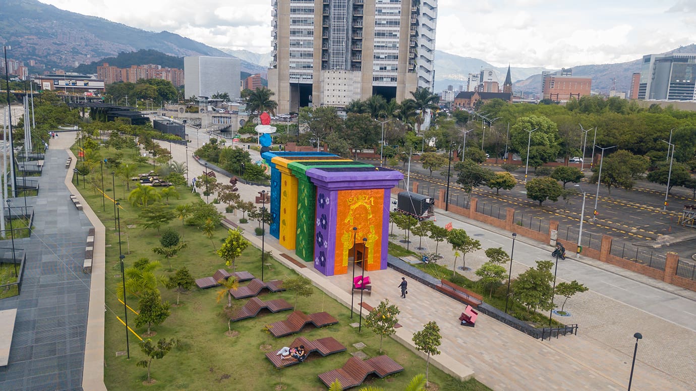 Medellín refuerza la estrategia de prevención decembrina