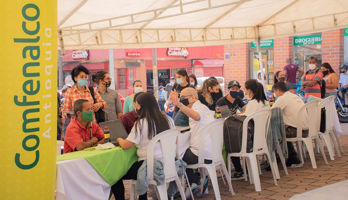 380 vacantes ofrece la Agencia de Empleo de Comfenalco para los antioqueños