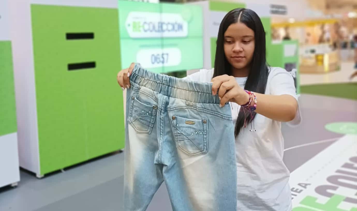 Con Re-colección, otra oportunidad para “ropa con experiencia”