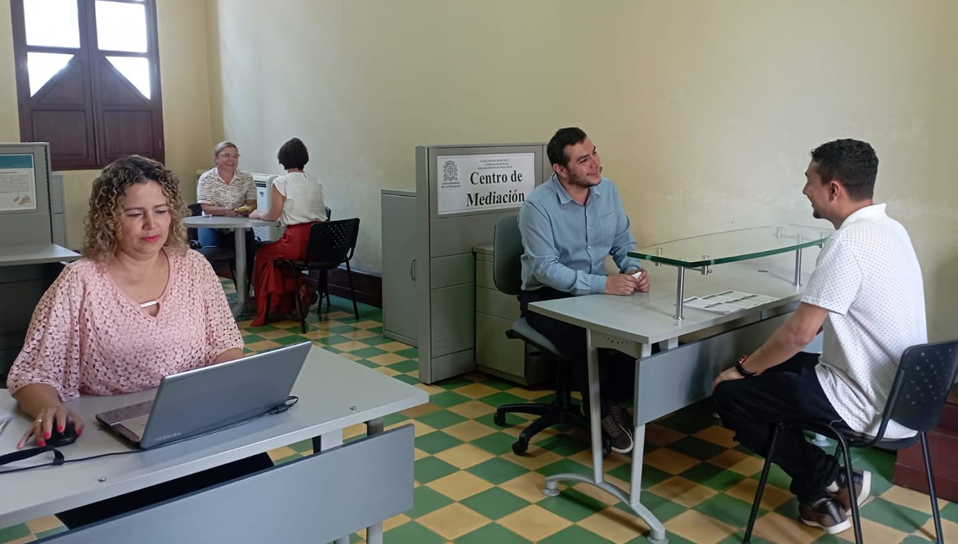 El Centro de Mediación de la UdeA ofrece acompañamiento a los ciudadanos