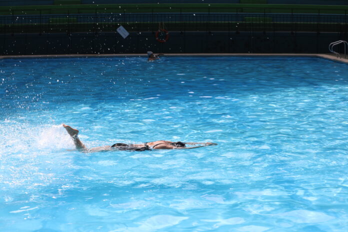 El Inder reabrió las 12 piscinas barriales que tiene Medellín