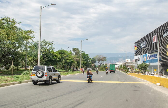 Cierres viales en la Vía Distribuidora de Envigado este fin de semana