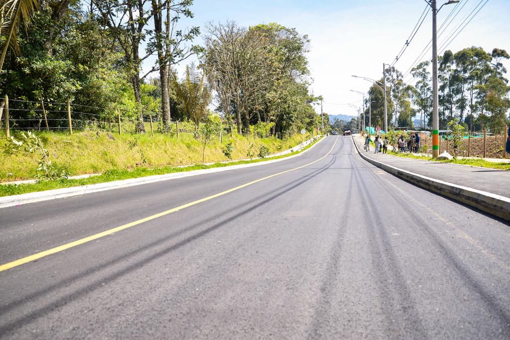 Ampliación de la vía La Acuarela, en Envigado, ya está lista