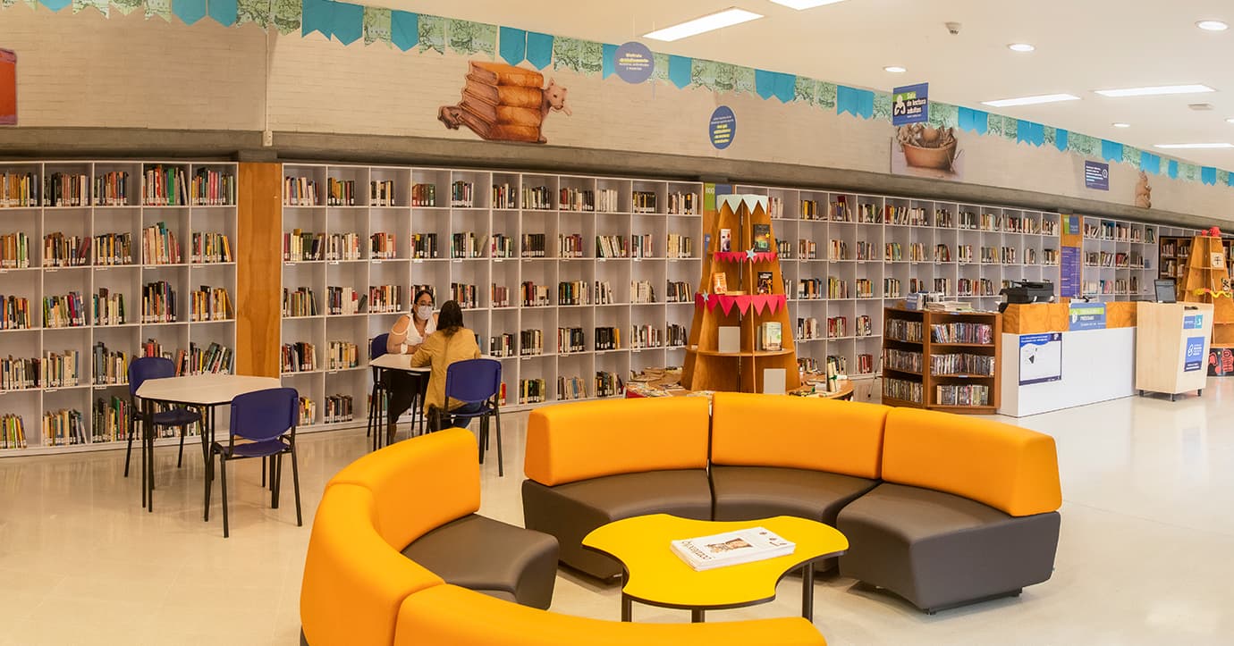 biblioteca de El Poblado
