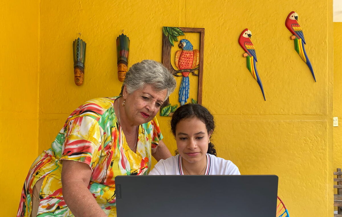 En Medellín cursos para estudiantes graduados de once