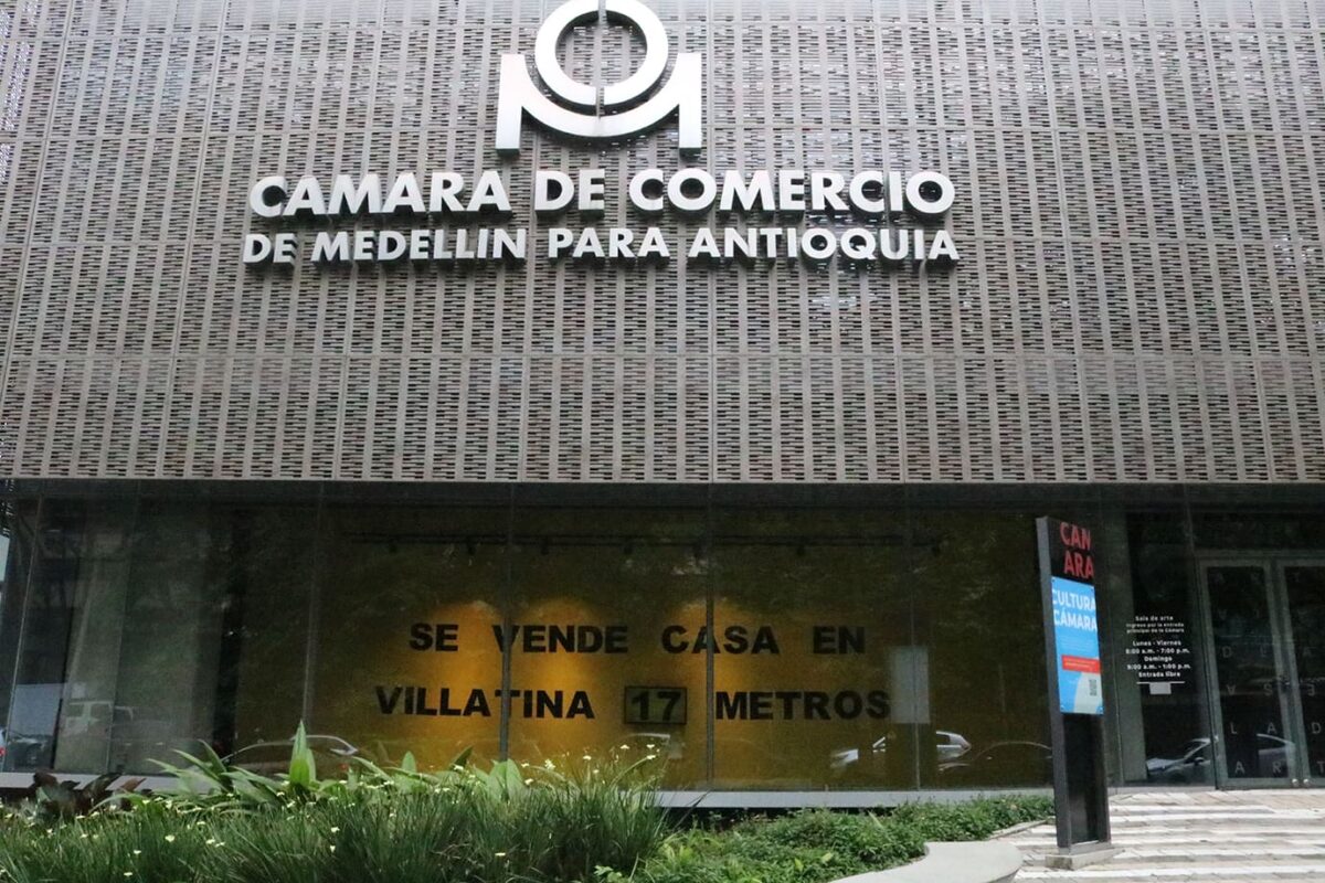 Exhibición de un mural diferente