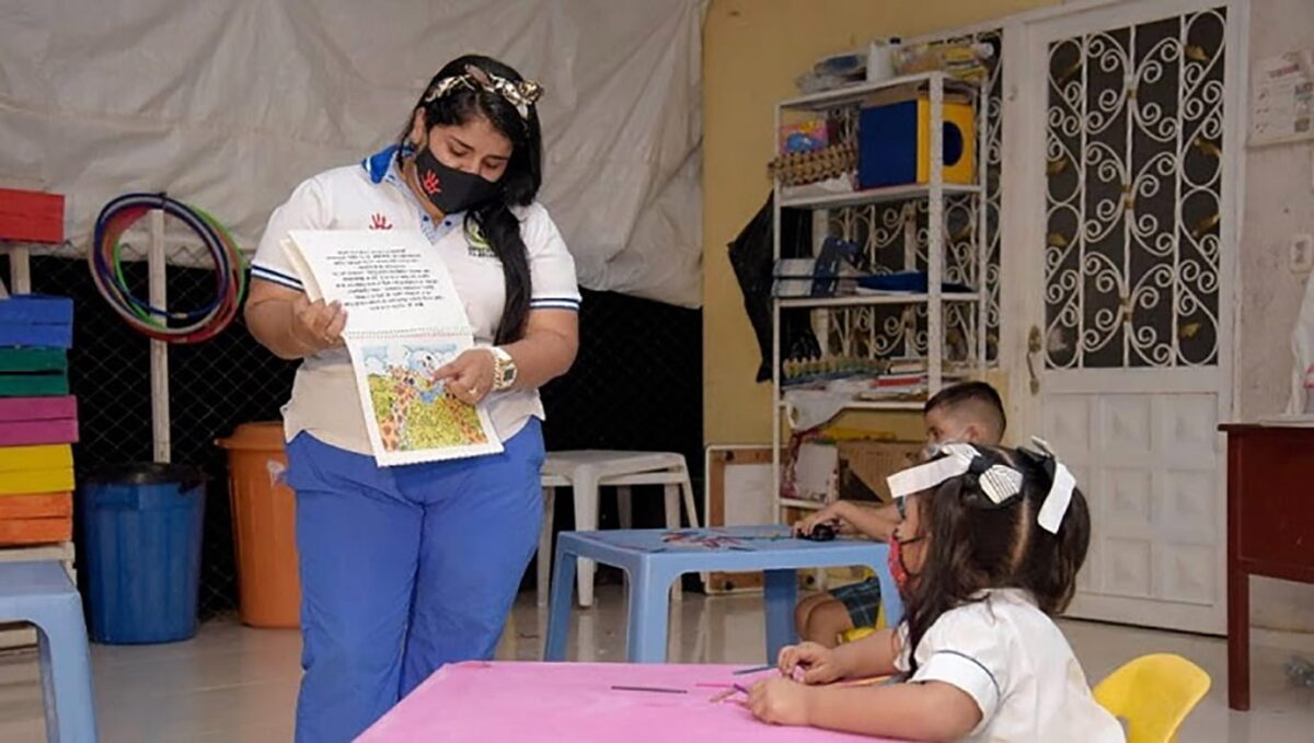 Madres comunitarias en Colombia del ICBF entrarán al Plan de Formalización Laboral