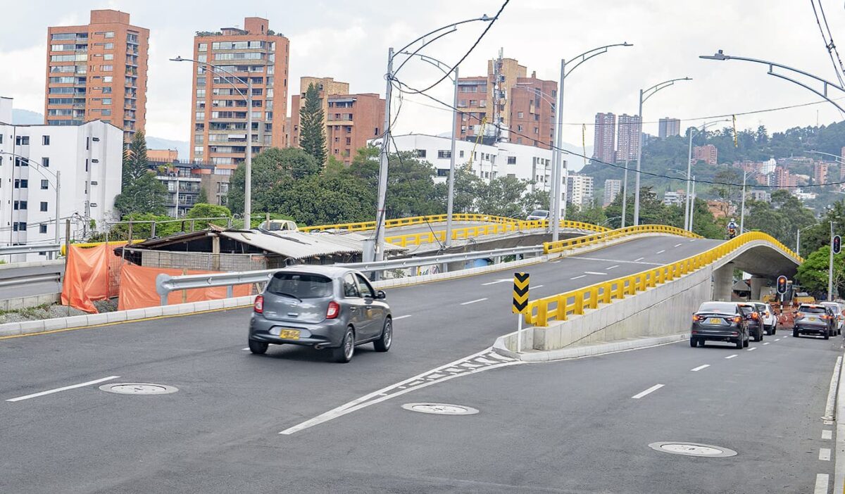 Completan doble calzada de la 34 sobre Los Parra en El Poblado