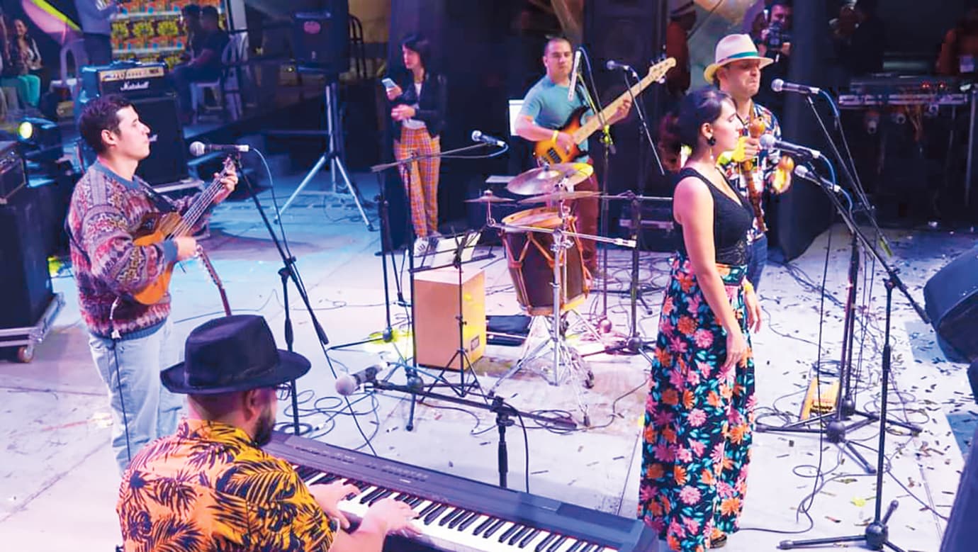 Hatogrande celebra 15 años