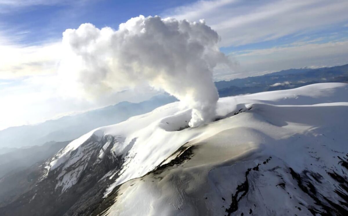Municipios antioqueños que están en monitoreo por la actividad del volcán Nevado del Ruíz