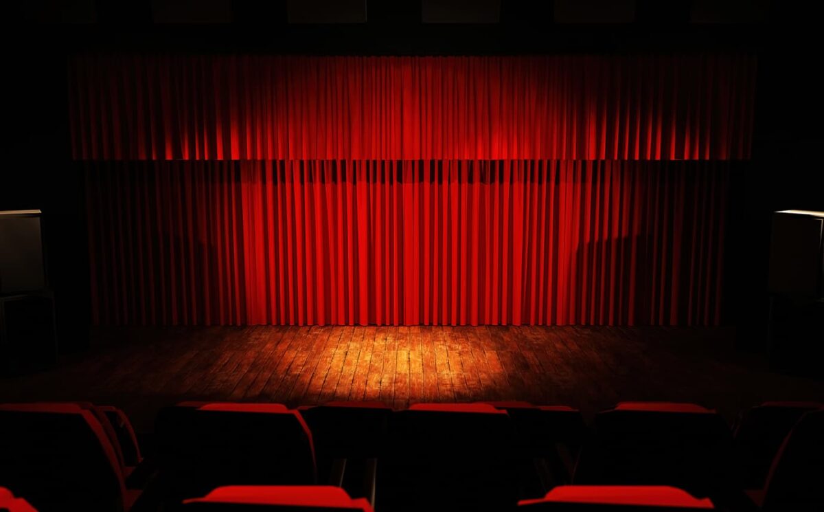Unos premios al teatro local