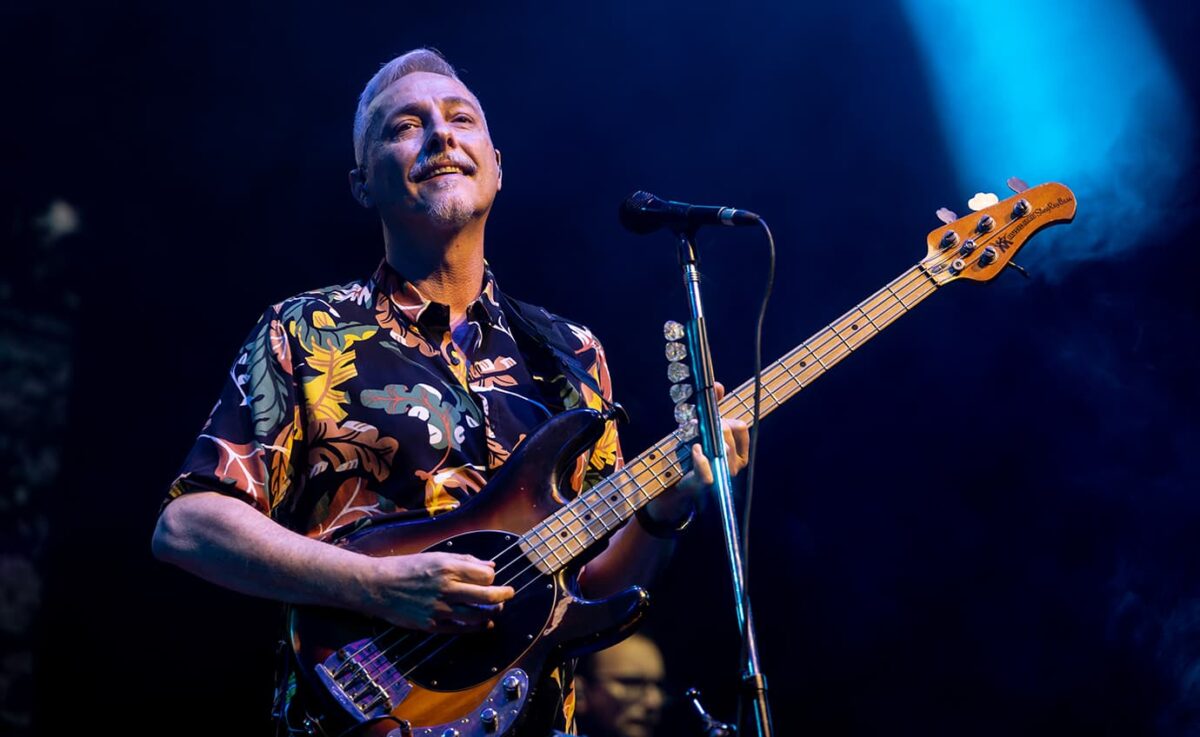 Pedro Aznar y Filarmed: un concierto de rock sinfónico y sensibilidad
