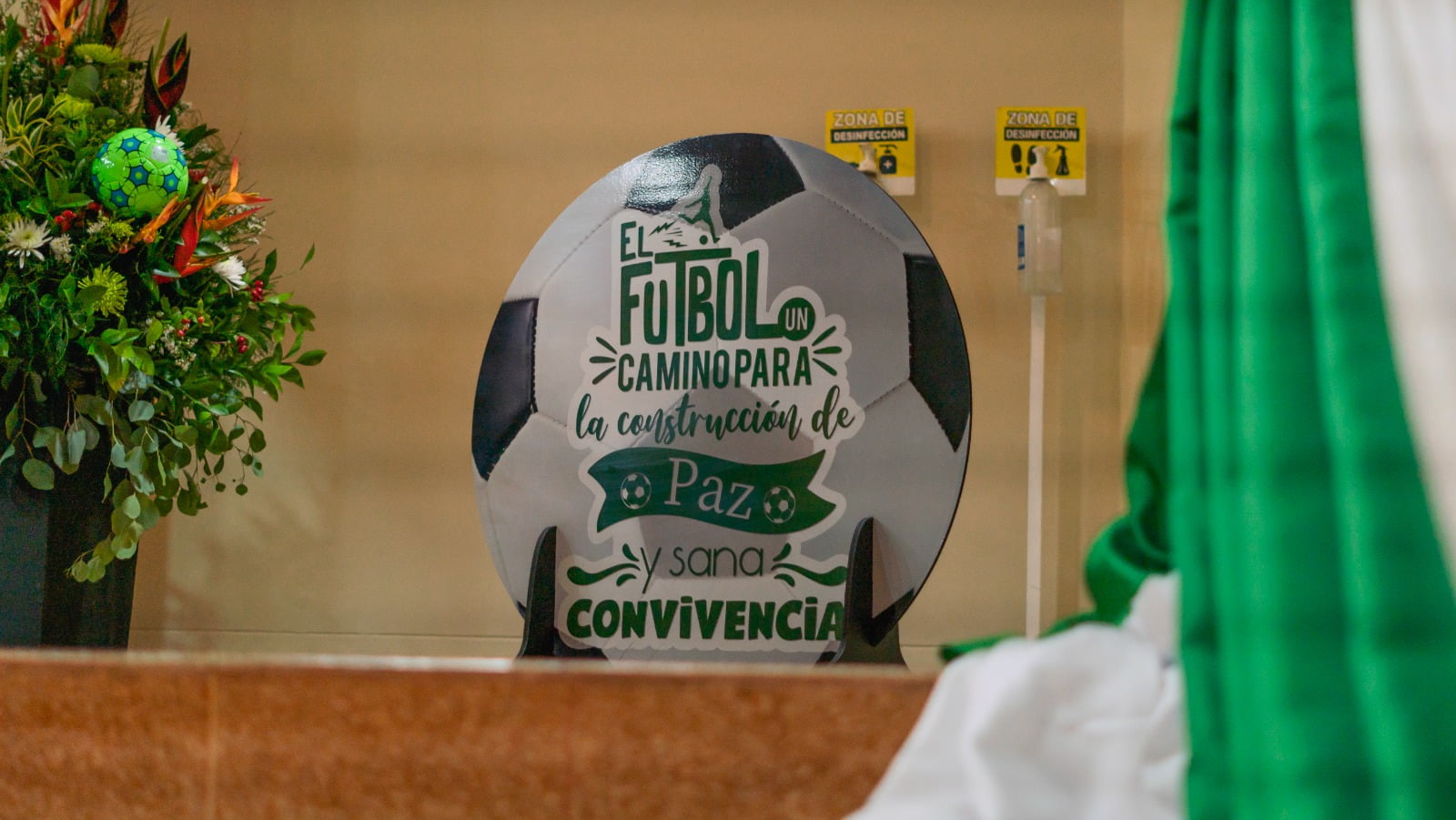 Manual para la paz y la sana convivencia en el fútbol colombiano