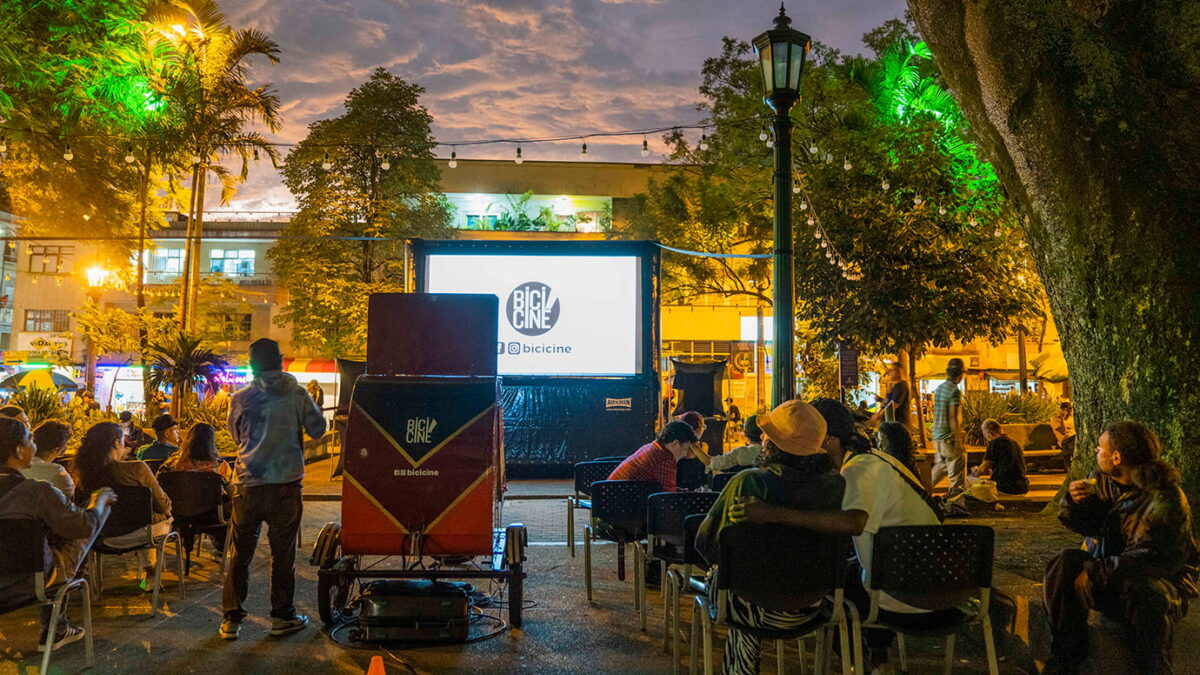 Bicicine nació con el ánimo de llevar cine a muchos lugares de Medellín