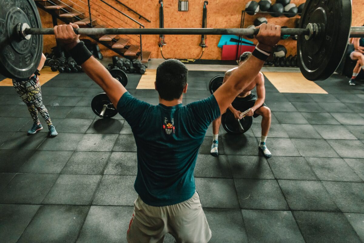 Entrenamiento deportivo gratis para estudiantes de Medellín