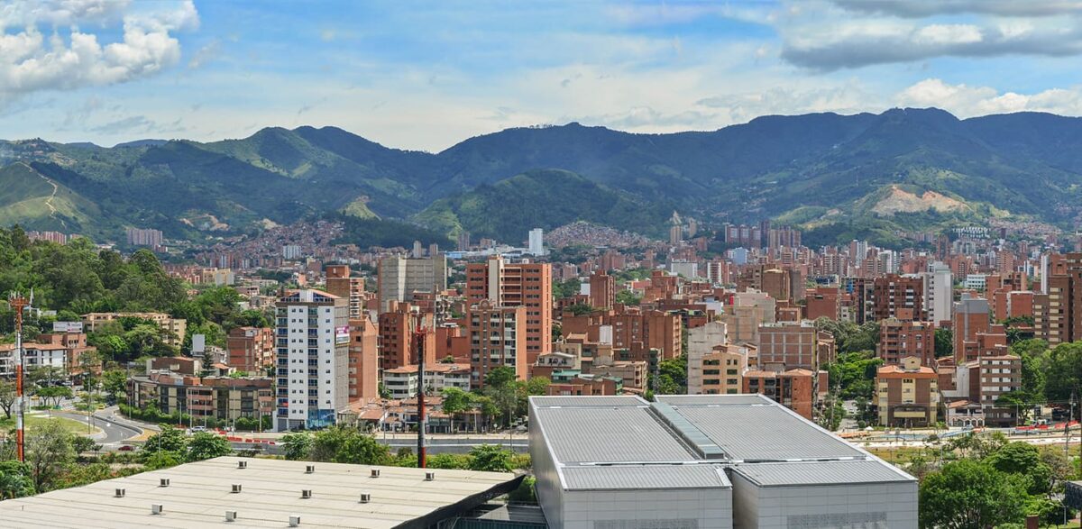 ¿Por qué el costo de financiación de vivienda crece el doble que las rentas en Medellín?