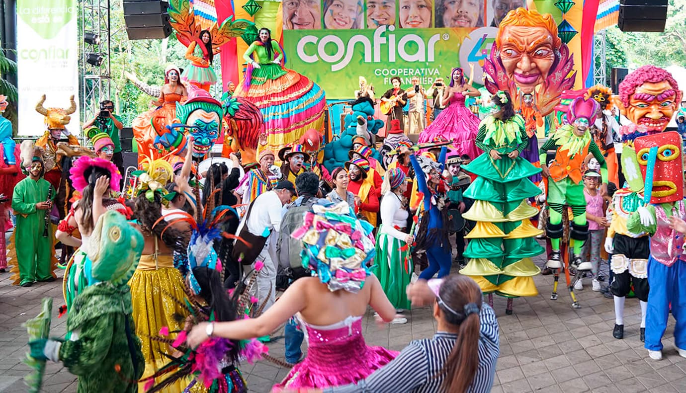 El Bazar de la Confianza llega con alegría y oportunidades