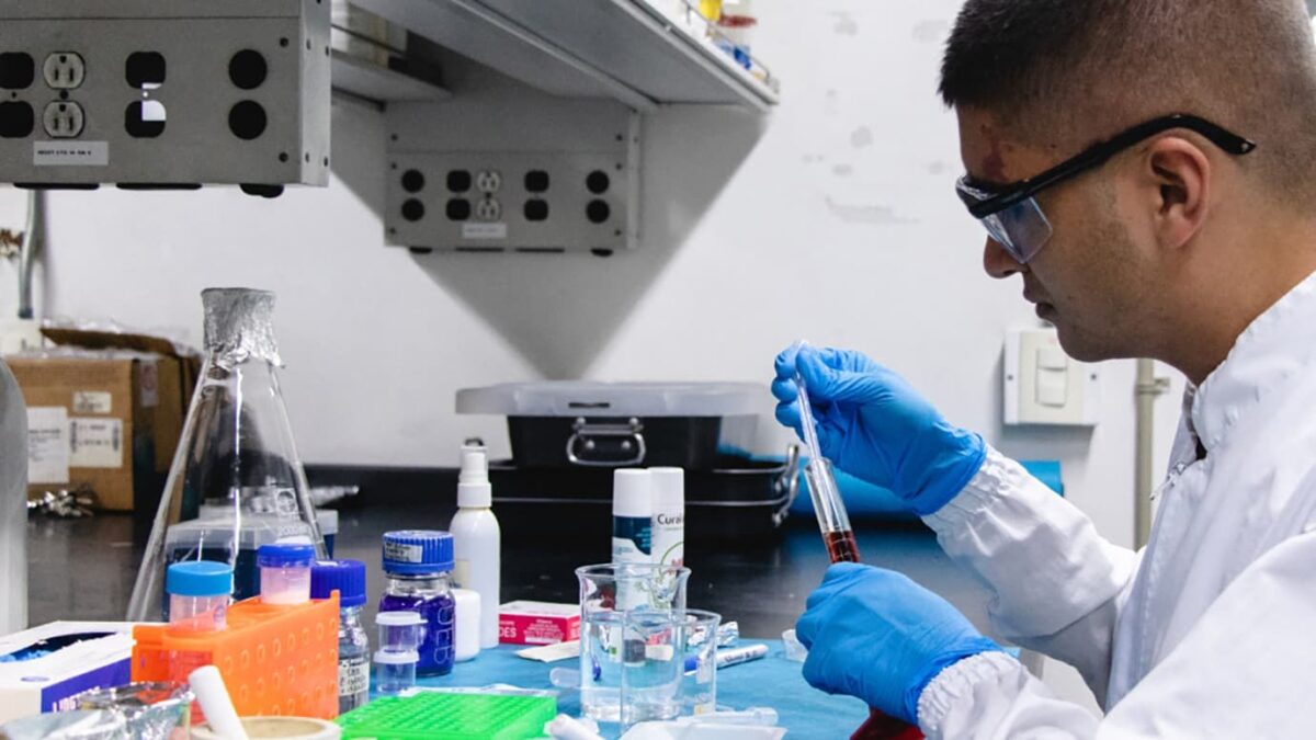 El Pecet de la UdeA buscan voluntarios para evaluar medicamento para el dengue