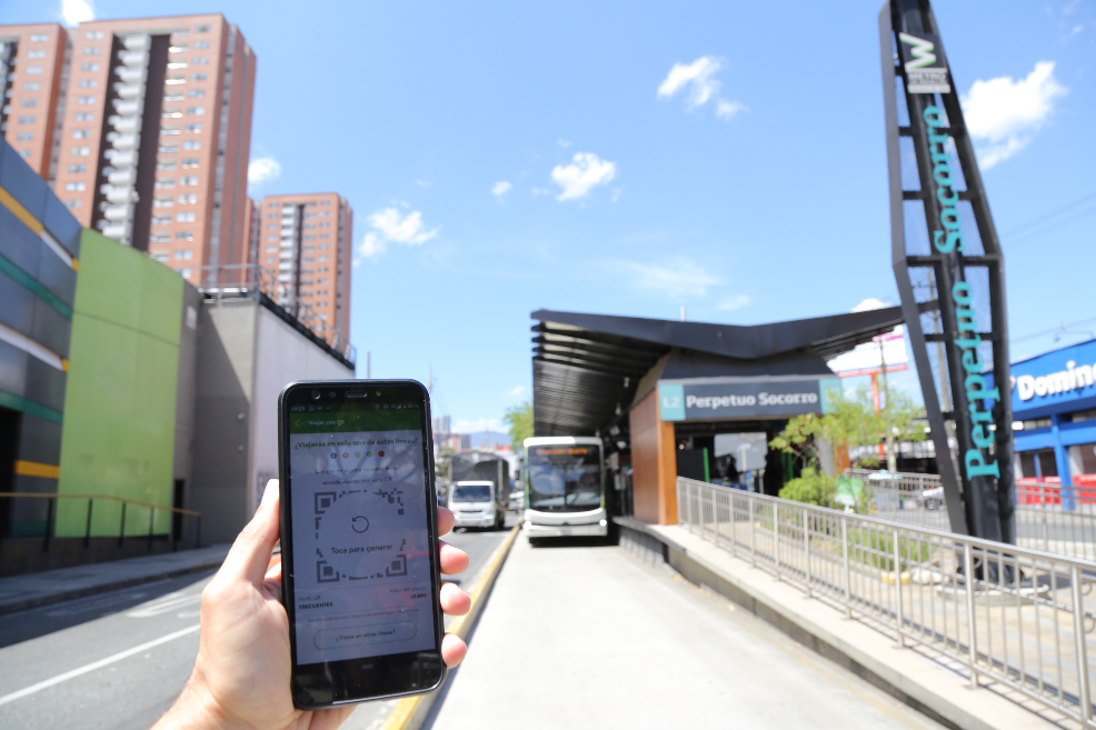 Habilitado el ingreso con código QR en todo el sistema Metro de Medellín