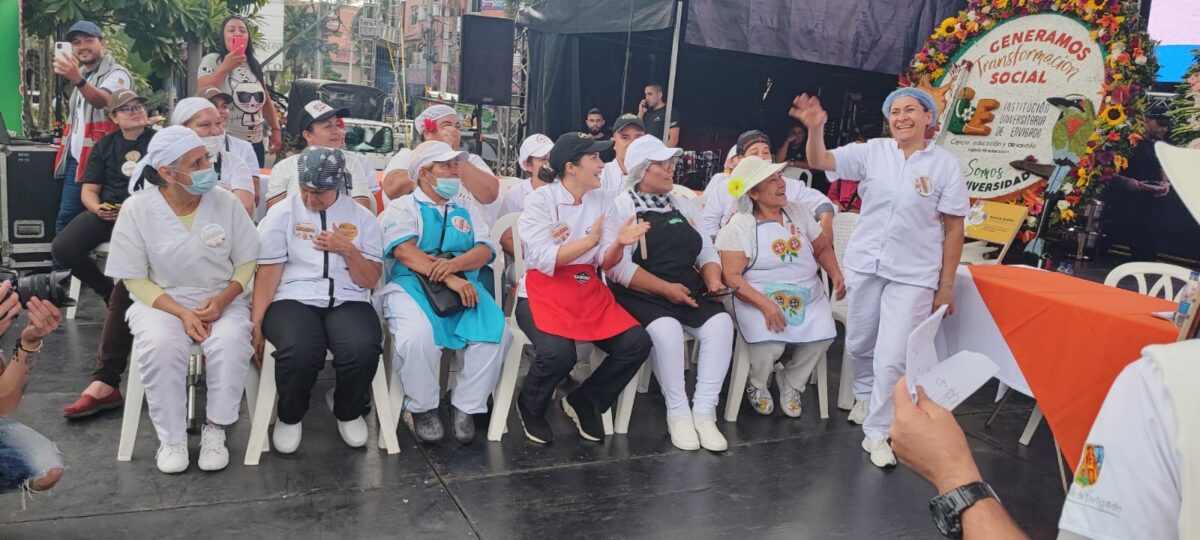 Los nuevos reyes de la empanada y la morcilla envigadeña