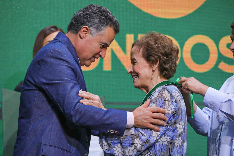 Blanca Uribe, Alejandro Posada y Juancho Valencia ya tienen el Escudo de Antioquia Categoría Oro