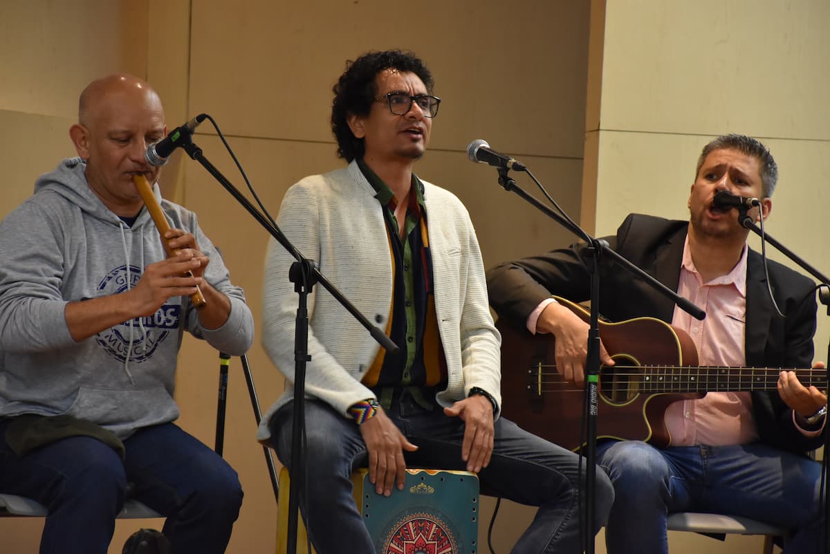 Pasajeros, un para reivindicar la resistencia desde la música