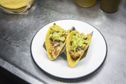 Manila Taqueria receta 2 temporada de tacos - (2)