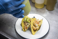 Manila Taqueria receta 2 temporada de tacos - (2)