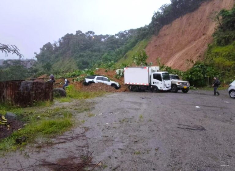 Expertos de Antioquia ya apoyan a damnificados del derrumbe, en Chocó