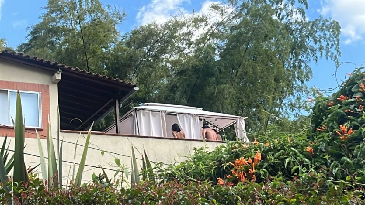 Fiestas desorden ruido casa vivienda
